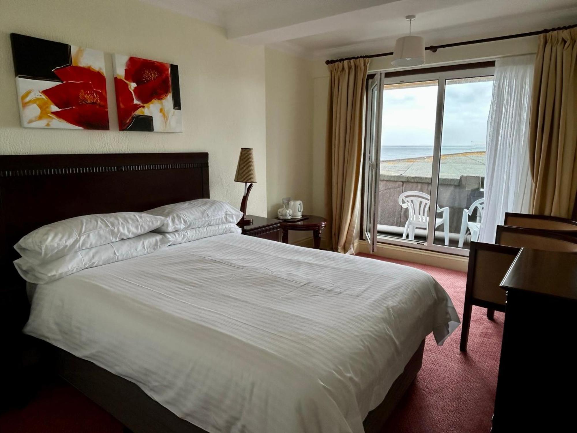 Regent Court - Seafront, Sandown - Free Car Ferry For Bookings Of 3 Or More Nights, Subject To Availability Δωμάτιο φωτογραφία