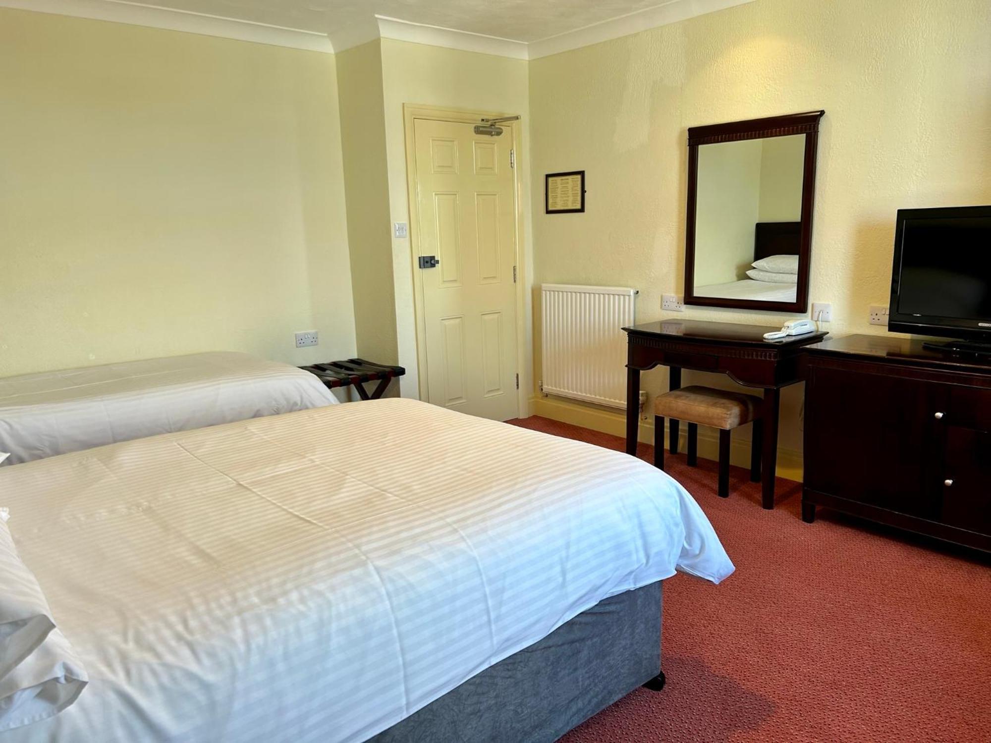 Regent Court - Seafront, Sandown - Free Car Ferry For Bookings Of 3 Or More Nights, Subject To Availability Δωμάτιο φωτογραφία